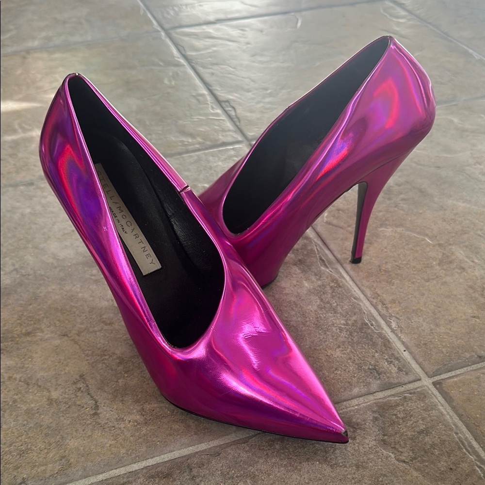Stella McCartney Women's size 35.5 iridescent Pink Metallic patent Shoes